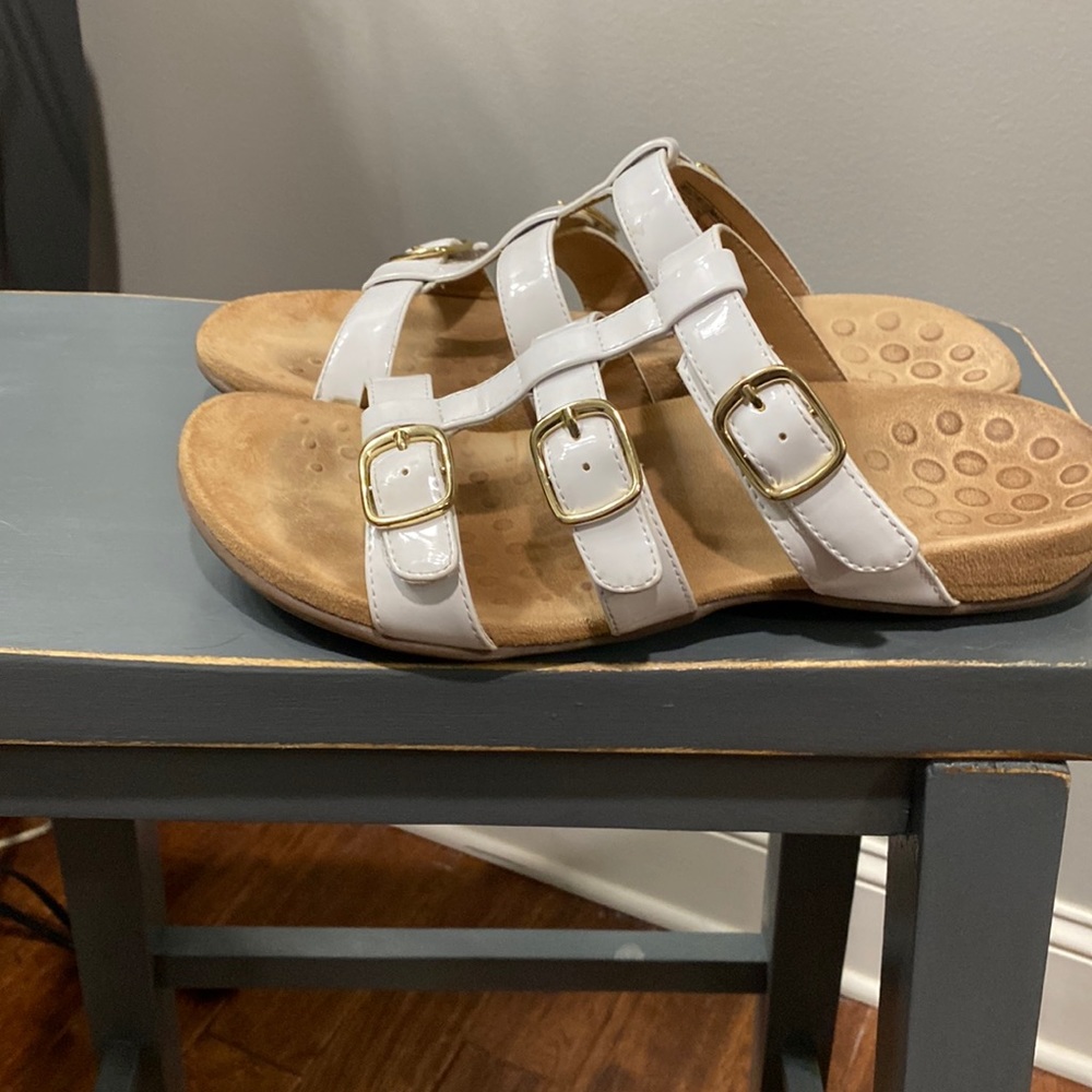 Vionic sandals